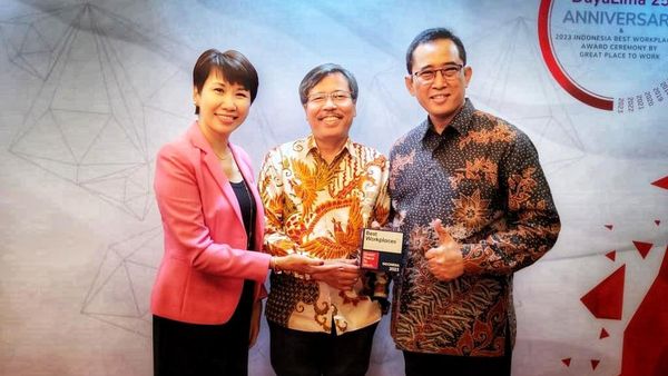 Diganjar Penghargaan Bergengsi karena Bangun Budaya Kerja Positif