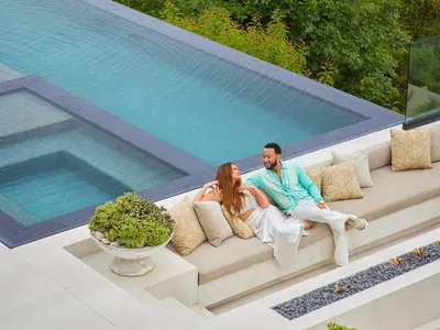 11 Potret Rumah Mewah Jhon Legend di Amerika Serikat