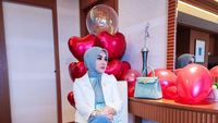 6 Momen Syahrini Rayakan Ultah Bareng Suami di Jepang