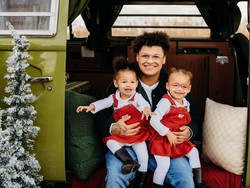 Kisah Transgender Lahirkan Anak Kembar, Sempat Jalani 6 Kali Inseminasi Buatan