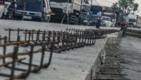 Pemerintah Siapkan Anggaran Rp 15 T untuk Perbaikan Jalan Daerah 2024