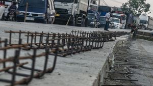 Pemerintah Siapkan Anggaran Rp 15 T untuk Perbaikan Jalan Daerah 2024