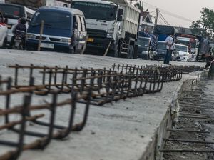 Pemerintah Siapkan Anggaran Rp 15 T untuk Perbaikan Jalan Daerah 2024