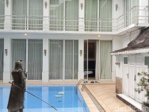 Penampakan Bagian Dalam Rumah Guruh Soekarnoputra yang Bakal Dieksekusi Penampakan Bagian Dalam Rumah Guruh Soekarnoputra yang Bakal Dieksekusi