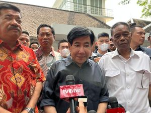 Tudingan Guruh Soekarnoputra soal Mafia Usai Eksekusi Rumah Tertunda Tudingan Guruh Soekarnoputra soal Mafia Usai Eksekusi Rumah Tertunda