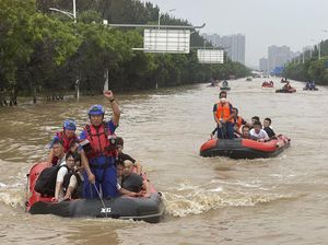 Hujan Lebat Picu Banjir di Beijing, 33 Orang Tewas-18 Hilang