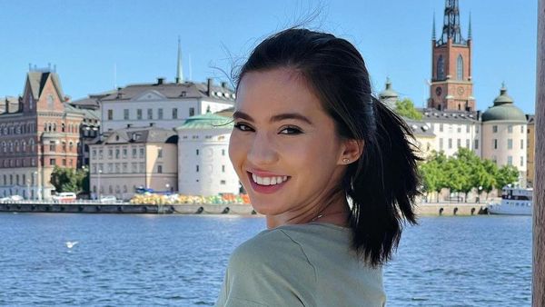 5 Pesona Karen Nijsen Punya Cita-cita Ingin Tulis Buku Anak