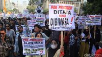 Massa Tuntut Pengiriman PMI ke Arab Saudi Dibuka Kembali