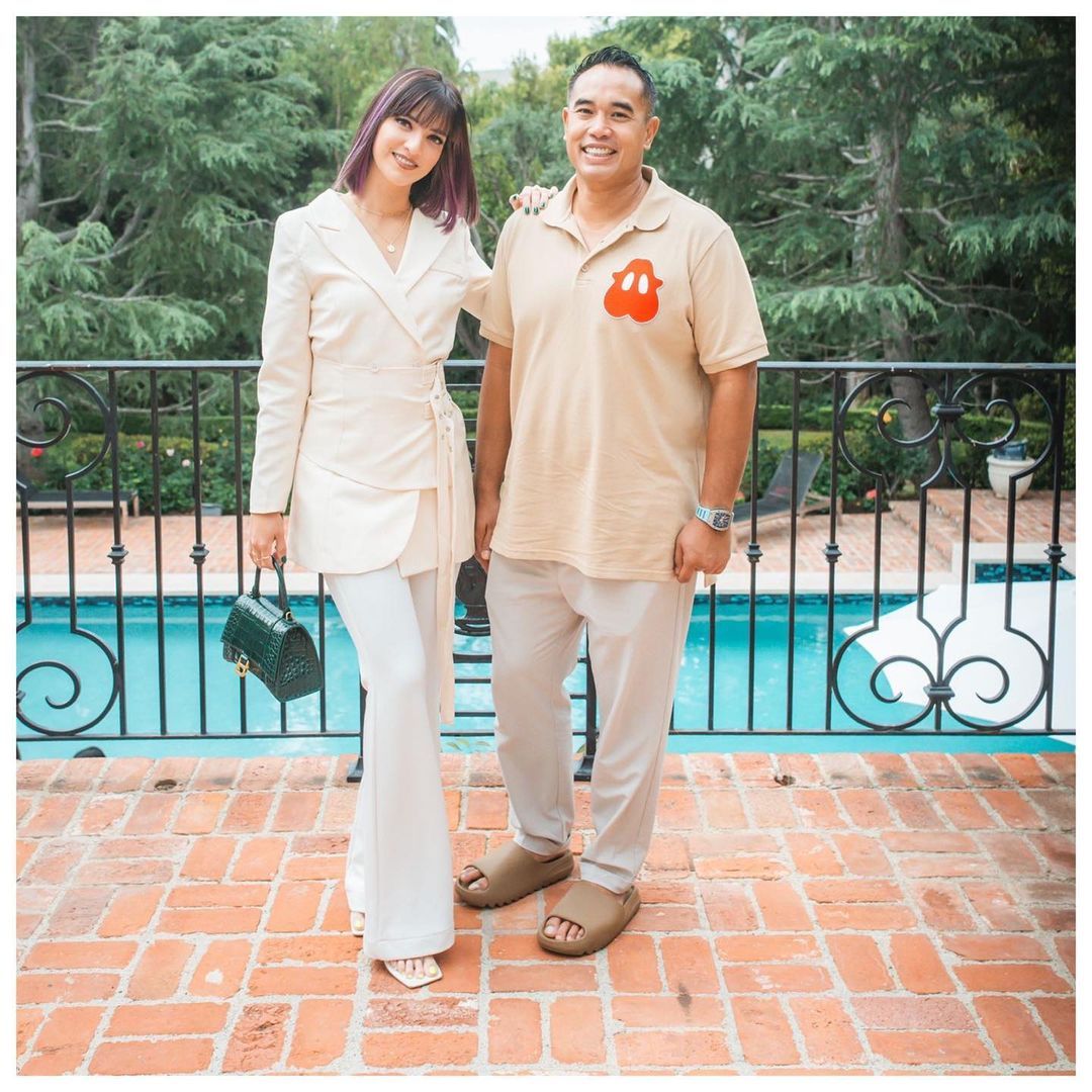 Rumah Nia Ramadhani di Beverly Hills Rumah Nia Ramadhani di Beverly Hills