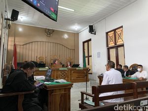 Pengacara Anak AKBP Achiruddin Cekcok dengan Jaksa: Apa Keberatan Kalian? Pengacara Anak AKBP Achiruddin Cekcok dengan Jaksa: Apa Keberatan Kalian?