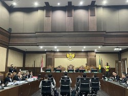 Hakim Tanya Saksi Kasus Korupsi BTS 4G Kominfo: Ada yang Nitip-nitip?