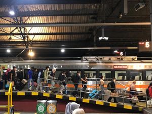 Daftar 14 KA Berhenti Luar Biasa di Stasiun Tugu Jogja dan Lempuyangan Daftar 14 KA Berhenti Luar Biasa di Stasiun Tugu Jogja dan Lempuyangan
