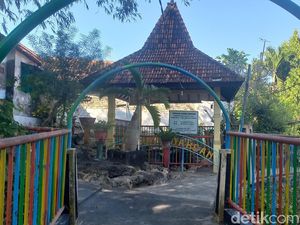 Air Sumur Daksan di Sampang Dipercaya Berkaromah dan Sembuhkan Penyakit Air Sumur Daksan di Sampang Dipercaya Berkaromah dan Sembuhkan Penyakit