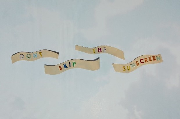 Tetap gunakan tabir surya/foto: pexels.com Tetap gunakan tabir surya