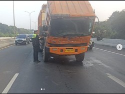 Ada Truk Gangguan di Tol JORR Arah Kampung Rambutan, Lalin Tersendat