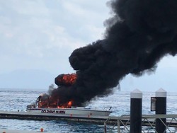 Speedboat Terbakar di Perairan Nusa Penida, Asap Hitam Membumbung