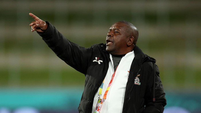 FIFA mendapat aduan resmi terkait insiden yang melibatkan Bruce Mwape. Hal ini terjadi sebelum pertandingan Zambia kontra Kosta Rika di Piala Dunia Putri 2023, Senin (31/7/2023).