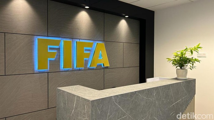 FIFA akan berkantor di Jakarta. Lokasi kantor FIFA itu adalah di Menara Mandiri II, di kawasan Sudirman, Jakarta Selatan.
