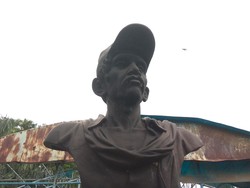 Lirik Lagu Berkibarlah Bendera Negeriku, Chord, Makna, dan Profil Penciptanya