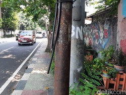 Polisi: Kabel Menjuntai yang Tewaskan Ojol di Jakbar Dipotong Bina Marga