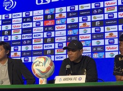 Terbenam di Dasar Klasemen, Arema FC Tantang Barito Putera di Stadion Dipta