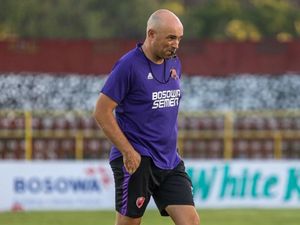Pembelaan Bernardo Tavares Usai PSM Makassar Kalah 3 Kali Beruntun Pembelaan Bernardo Tavares Usai PSM Makassar Kalah 3 Kali Beruntun