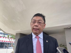 Hadiri Milad PKS, Utut Adianto PDIP: Saya Deg-degan Nih Hadiri Milad PKS, Utut Adianto PDIP: Saya Deg-degan Nih