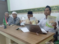 Kontroversi 8 Buku Pelajaran Agama MTs di Sampang Muat Materi Menyimpang
