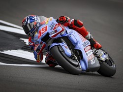 Hasil MotoGP Qatar 2023: Di Giannantonio Sabet Kemenangan Perdana!