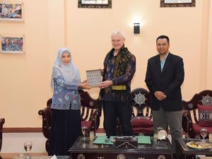 Menteri Energi Inggris ke Lombok, Bakal Gelontor Dana Rp 135 Miliar