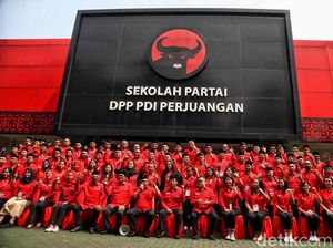 Tim 7 Jokowi Bakal Berikan Pengarahan ke Jurkam PDIP Tim 7 Jokowi Bakal Berikan Pengarahan ke Jurkam PDIP
