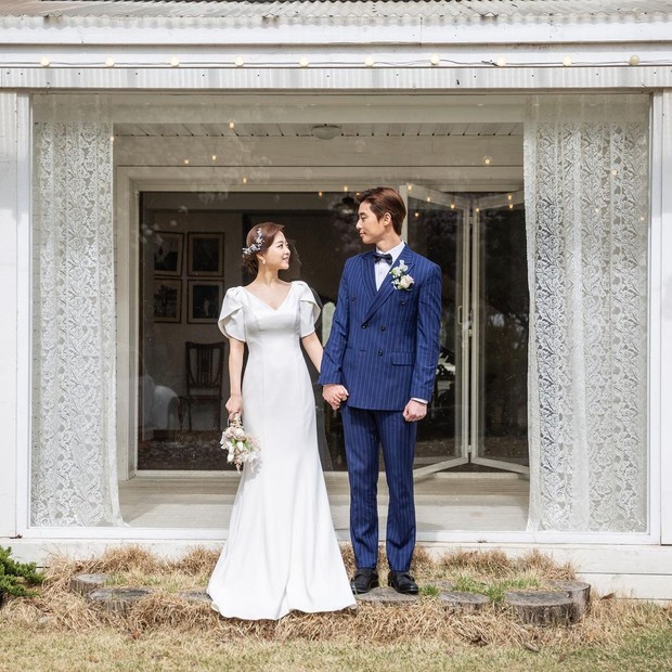 Potret Park Bo Young dan Park Seo Joon dalam film 'Concrete Utopia'