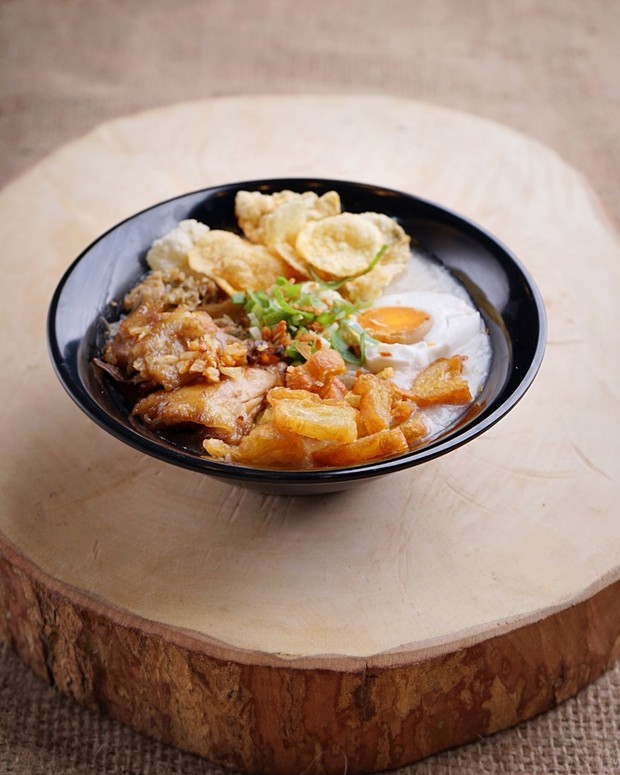 Bubur ayam/Foto: Instagram.com/@buburayamnyaopa Bubur ayam/Foto: Instagram.com/@buburayamnyaopa