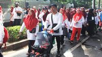 Semarak Jalan Santai Sambut HUT ke-78 RI