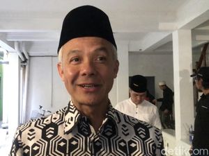 Pro Kontra Ganjar Pranowo Muncul di Tayangan Azan Stasiun TV Pro Kontra Ganjar Pranowo Muncul di Tayangan Azan Stasiun TV