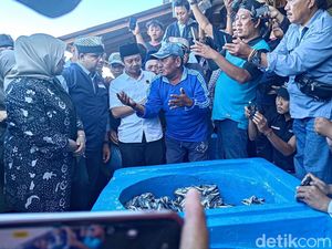 Anies Tak Ambil Pusing Golkar Ogah Dukung Dirinya: Mikir Rakyat Aja Dulu
