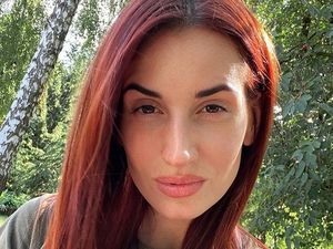8 Foto Sniper Cantik Ukraina yang Viral, Berani Tembak Mati Musuh 8 Foto Sniper Cantik Ukraina yang Viral, Berani Tembak Mati Musuh