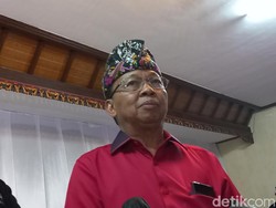 Koster Sindir ASN Bali Pakai Payung Saat Hujan Guyur Upacara HUT Ke-78 RI