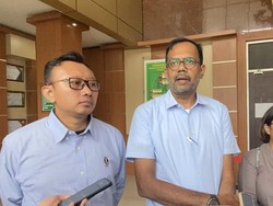 Cita-cita Haris Azhar Jadi Hakim tapi Malah Duduk di Kursi Terdakwa