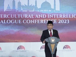 Gus Yahya: Agama Bisa Ikut Pengaruhi Kebijakan Ekonomi dan Politik