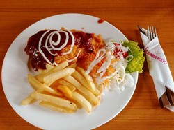 Kisah di Balik Chicken Cordon Bleu dan Es Teh Manis Ini Bikin Sedih