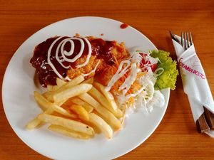 Kisah di Balik Chicken Cordon Bleu dan Es Teh Manis Ini Bikin Sedih Kisah di Balik Chicken Cordon Bleu dan Es Teh Manis Ini Bikin Sedih