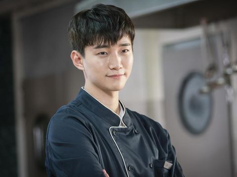 5 Gaya Menawan Lee Jun Ho di Drama Korea, Salah Satunya Jadi Raja di