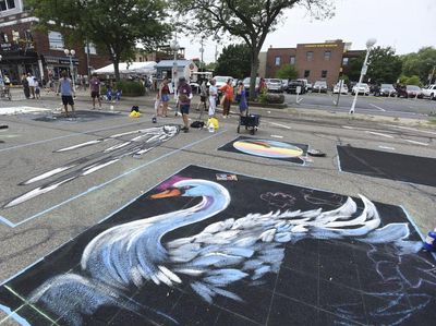 Melihat Para Seniman Mural Dunia Beraksi