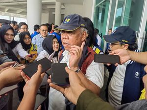 Bantah Longspan LRT Jabodebek Salah Desain, Basuki: Kalau Tikungan 20 km/Jam Wajar!
