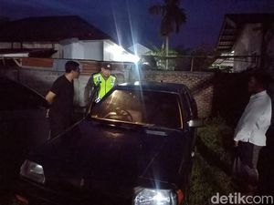 Mobil Misterius 3 Pekan Parkir di Balai Desa Aceh Besar, Polisi Cari Pemilik