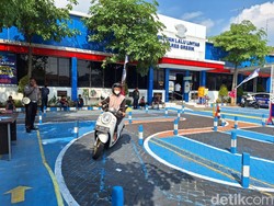 Apresiasi Pemohon SIM di Gresik Akui Sirkuit Baru Bentuk S Lebih Mudah