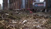 Penampakan Lumpur dan Puing Sisa Banjir di China