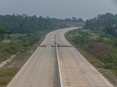 Foto-foto Terkini Progres Tol Serang-Panimbang Seksi II
