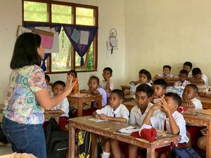 Perkuat Jiwa Muda dengan Mengajar